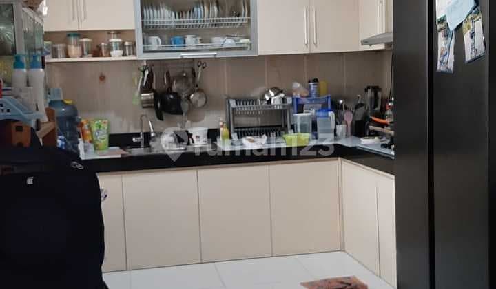 Dijual Rumah Citra Garden 2 Ext Bagus 3 Lantai SHM Furnished