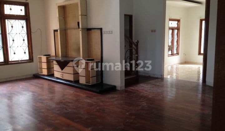 Dijual Rumah Bagus Bsd Anggrek Loka 2 Lantai SHM Unfurnished