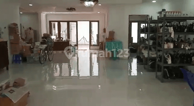 Dijual Rumah Lama Muara Karang SHM 2 Lantai Jakarta Utara