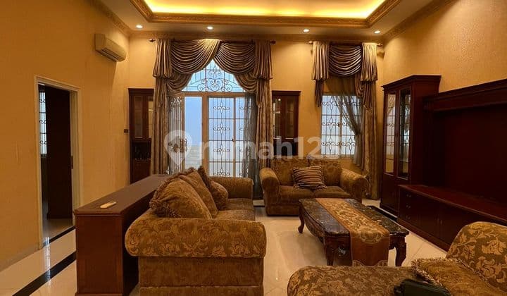 Dijual Rumah Bukit Golf Mediterania PIK 1 SHM 2 Lantai Furnished