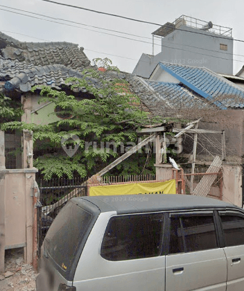 Dijual Rumah Tua Citra Garden 3 Butuh Renovasi SHM Tusuk Sate