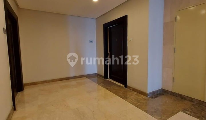 For Sale Somerset Berlian Apartment 3 BR Well Furnished