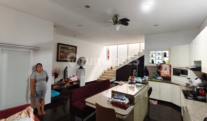 jual rumah bojong indah 4 lantai 230 meter SHM Furnished Jakbar