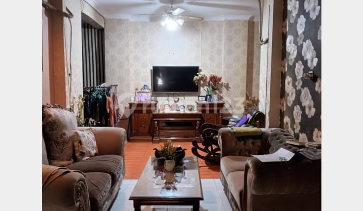 For Sale 2-Story House in Gading Serpong 234 sqm SHM South Tangerang