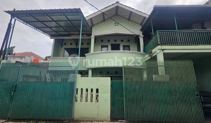 Rumah 2 Lantai Terawat di Komplek Puri Asih Cipamokolan Rancasari