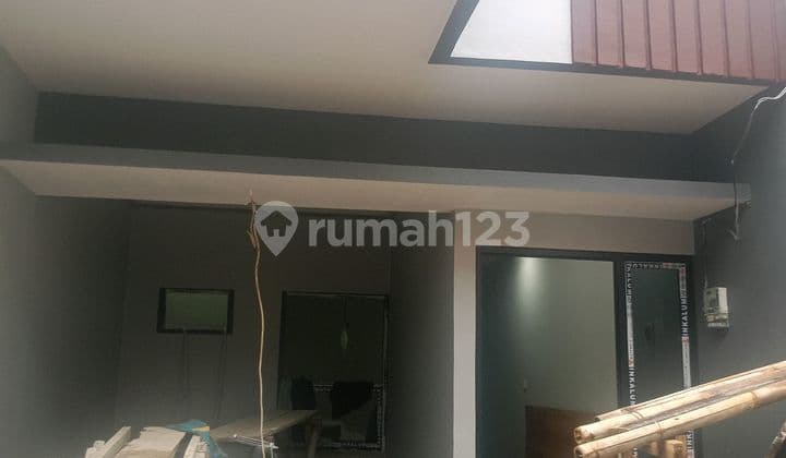 Ready-to-Occupy House Eligible for KPR in Condet, East Jakarta