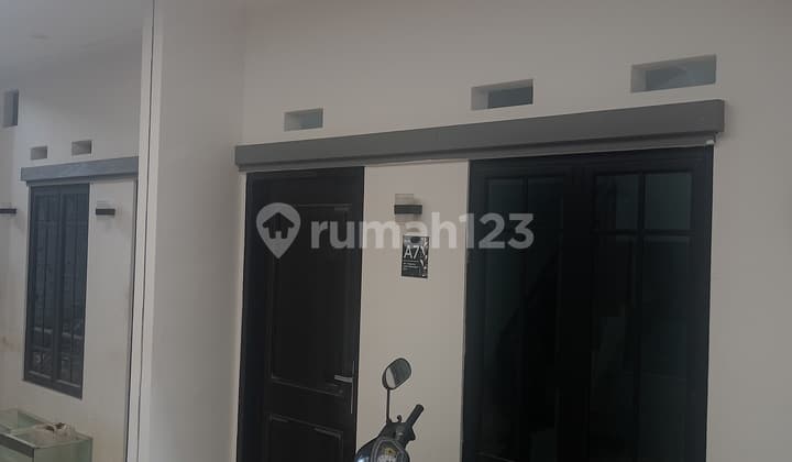 Rumah Siap Huni Dekat ke Cawang di Batu Ampar Kramat Jati Jakarta Timur