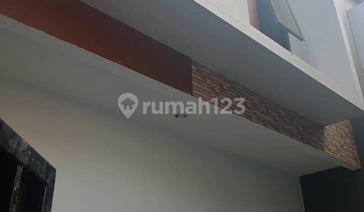 Rumah Akses Motor di Rawa Sari Jakarta Pusat