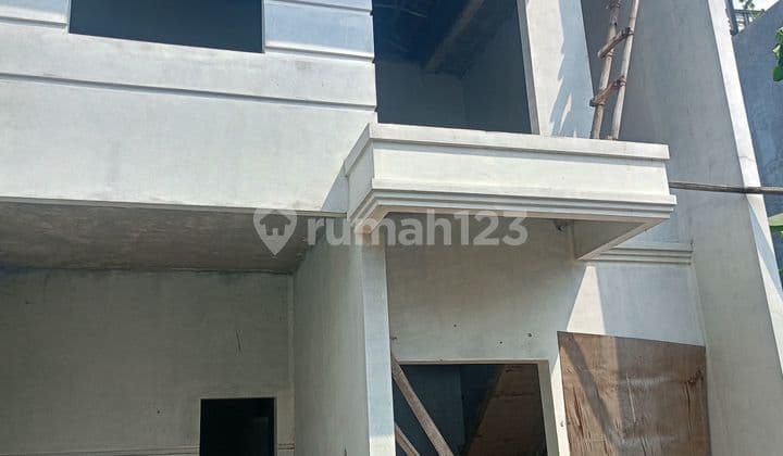 2-Story Ready-to-Occupy House in Lubang Buaya, East Jakarta