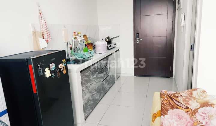 Apartement Premium Studio Semi Furnished Siap Huni