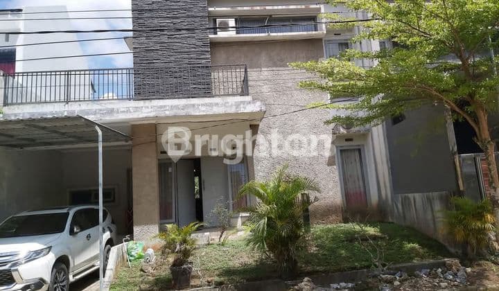 JUAL RUGI RUMAH 2 LANTAI FULL FURNISHED