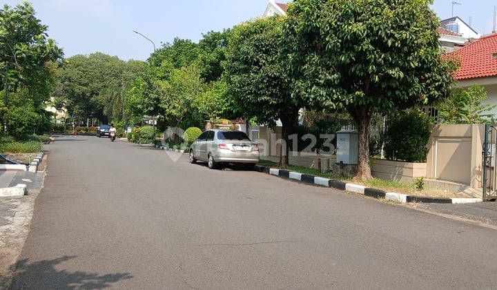 Siap Huni di Lingkungan Asri Kalibata Indah