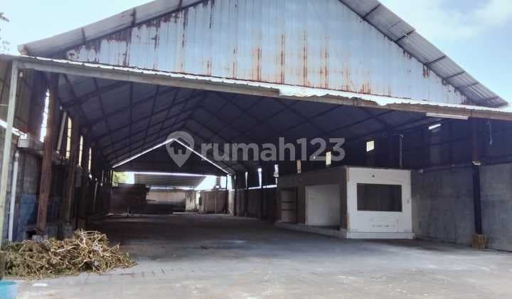 Warehouse for Rent 10 Are in Batan Kendal Area, Sesetan