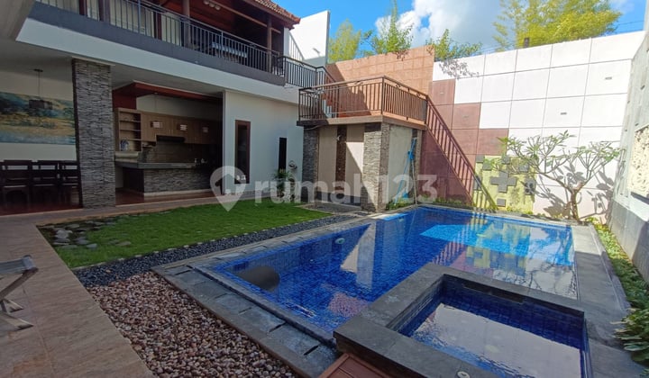 Enum: Luxury 2nd Floor Full Furnished House One Gate Near Tsm Mall