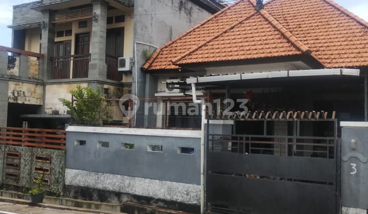 3-Bedroom House in a Residential Complex in Denpasar Dd