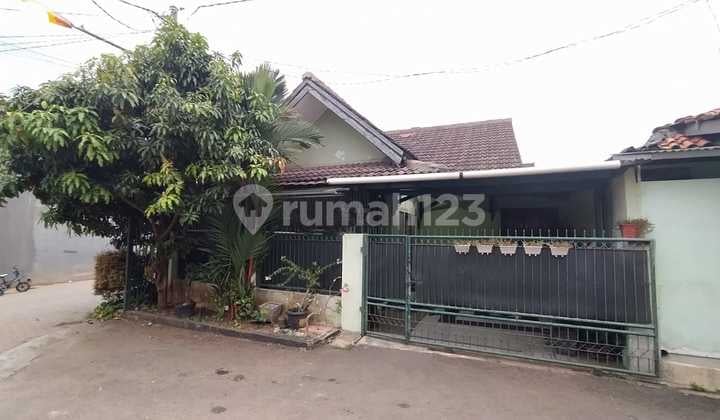 Rumah Hook 1 Lantai Buaran Serua Ciputat Tangerang Selatan