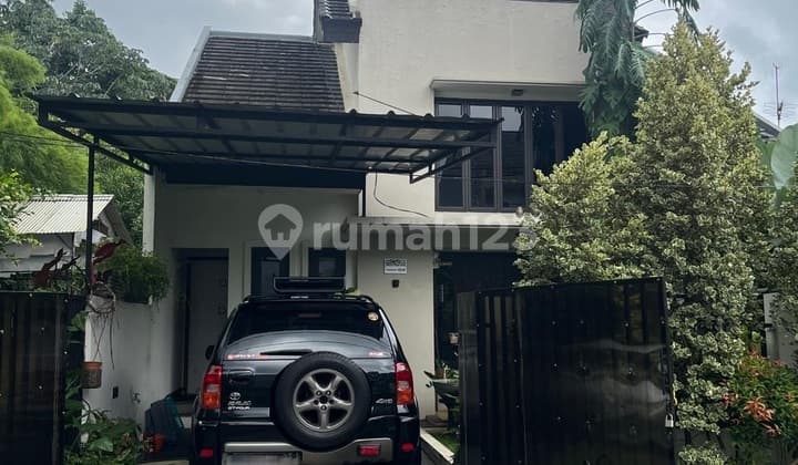 Rumah 2 Lantai Siap Huni di Kencana Loka Sektor 12.5 BSD