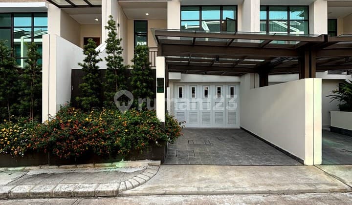 Rumah Brand New Semi Furnished di Pondok Indah Townhouse