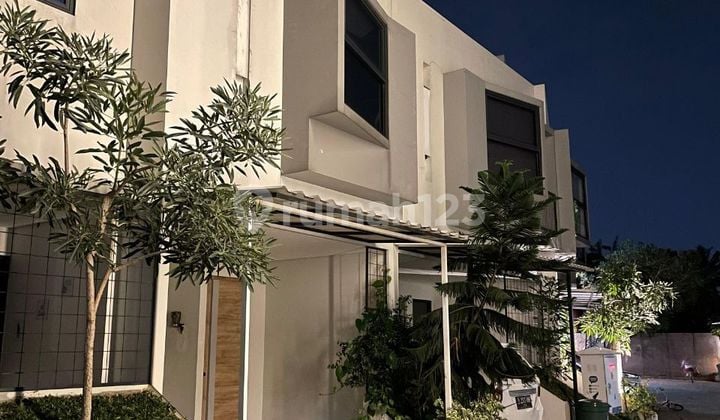 Hunian Cantik 2 lantai + Hook Konsep Syariah di Sawangan