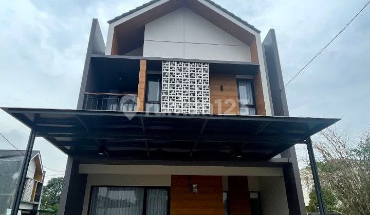 Rumah 2 Lantai Lingkungan Islami di Bekasi