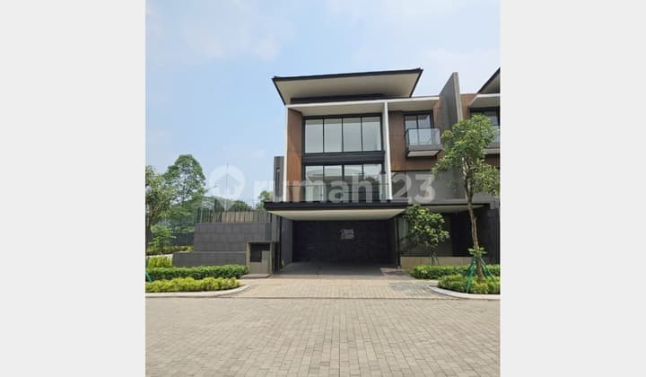 Dijual Rumah Mewah 3 Lt 12x23 Siap Huni Cluster NavaPark Bsd