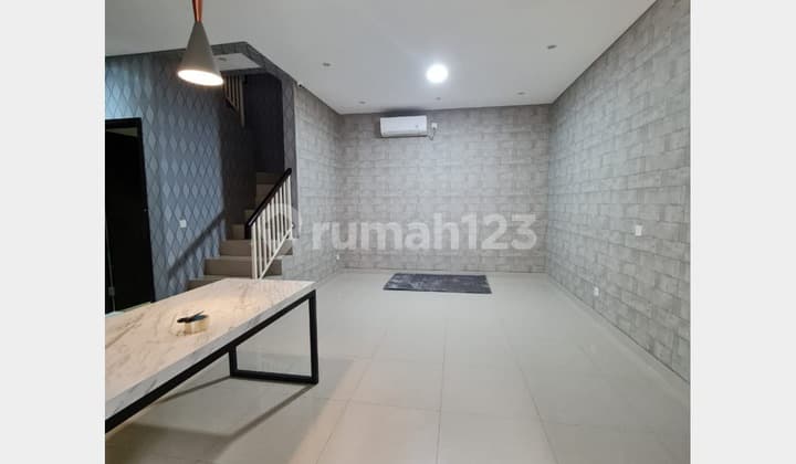 Dijual Rumah 2 Lt 6X10 Semi Furnished Cluster Amarine Mozia Bsd
