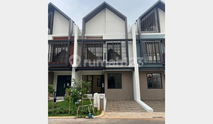 Dijual Rumah 2 Lt 6x12 Siap Huni Cluster Leonora Gading Serpong
