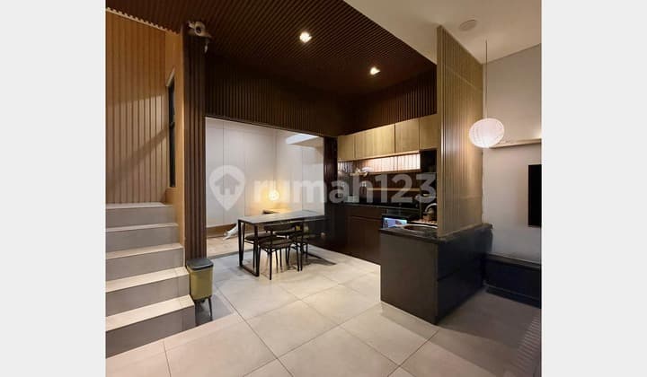 Dijual Rumah 2 LT Full Furnished Siap Huni Cluster Tanakayu BSD