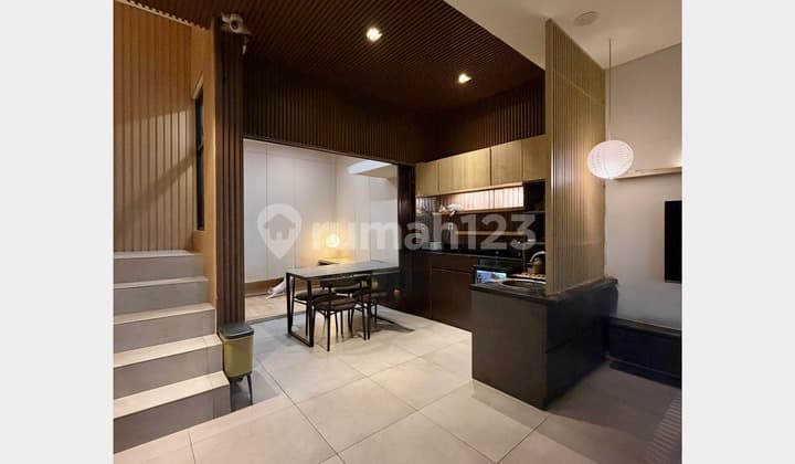 Dijual Rumah 2 LT Full Furnished Siap Huni Cluster Tanakayu BSD