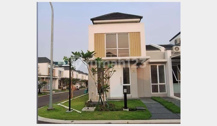 Dijual Rumah Lt 84M2 Hook Siap Huni Cluster Canna Petals Serpong