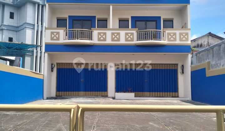 Ruko Pinggir Jalan Utama