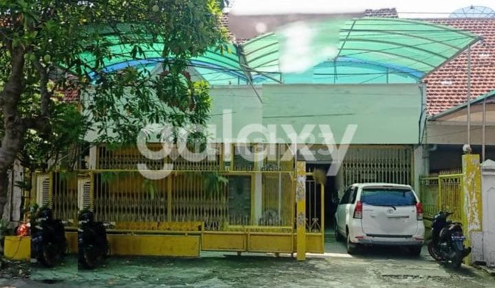 Rumah Tengah Kota Cocok untuk Usaha (Kantor/Cafe)