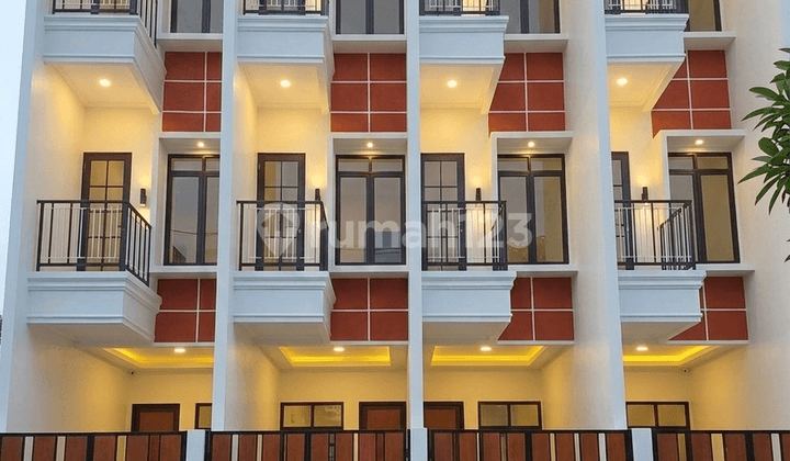 Rumah Baru Modern Minimalis Siap Huni Taman Ratu Jakarta Barat