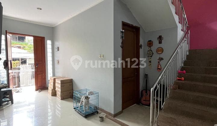 Rumah Rapi Terawat Siap Huni Tomang Jakarta Barat