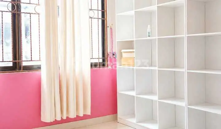 Rent Ready-to-Occupy House at Casa Jardin Residence, West Jakarta