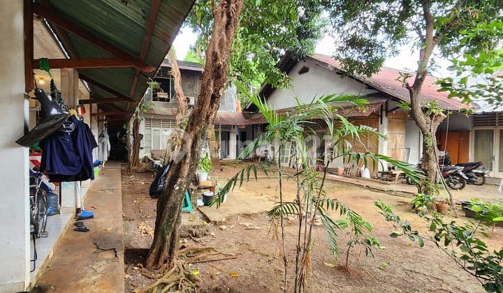 For Sale : Tanah Persegi Zona Komersial, Strategis di Cipete Jakarta Selatan