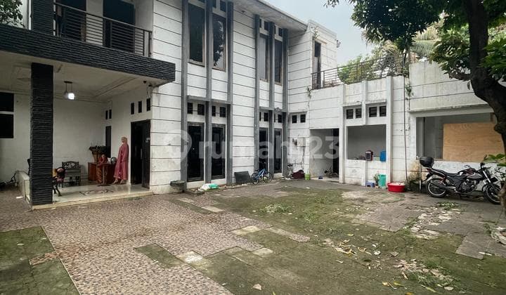 Dijual Rumah Butuh Renovasi Area Bintaro Veteran Jakarta Selatan Lokasi Strategis