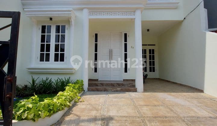 Dijual Cepat Brand New Modern Classic Dalam Townhouse Area Bintaro Sektor 3 Dekat Stasiun Pd Ranji