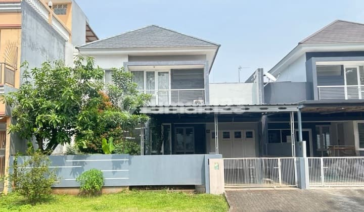 Disewakan Rumah 2 Lantai Di Boulevard Kota Wisata 3+1kt, Fully Furnished , Siap Huni , Bersih , Rapih , , Lokasi Strategis Dekat Tol & Mall , Dekat Pusat Perbelanjaan , Hot