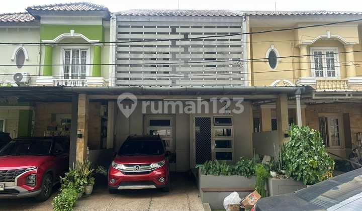 Dijual Rumah Cantik Lt.98/110 Siap Huni, Baru Renovasi, SHM On Hand, di Raffles Hills Cibubur, Tinggal Masuk. Bebas Banjir, Lingkungan Nyaman dan Asri., Siap Huni, Rumah, 2 Lantai, SHM, Dekat Akses LRT,