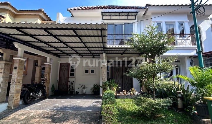 Disewakan Rumah 4kt Fully Furnished, Siap Huni, Sudah Renovasi, Di Raffles Hills Cibubur, Lokasi Strategis, Bebas Banjir. Rumah SHM