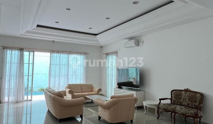 Luxury House with Private Pool Furnished in De Maja De Park Cluster, BSD