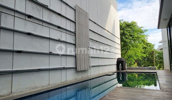 Rumah Mewah Full Furnished Navapark BSD - Lakewood Type 12 | Private Lift | Smart Home | Siap Huni