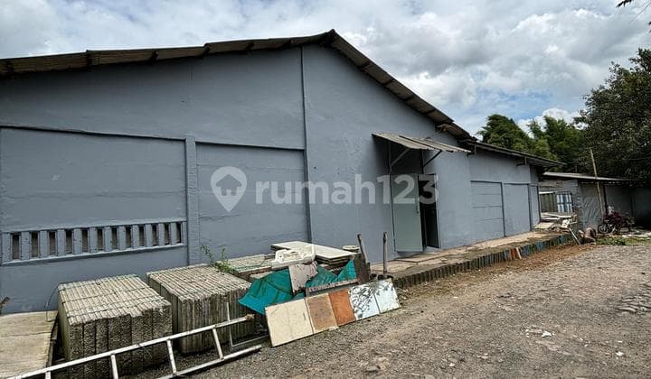 Kavling Workshop Ada Office Mess dan Gudang Komplek Diklat Pemda