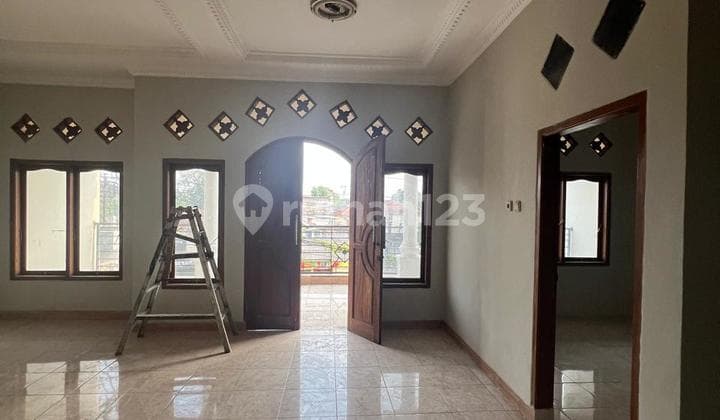 Ruko Bagus Siap Pakai Dekat Kawasan Pergudangan Blessindo Legok
