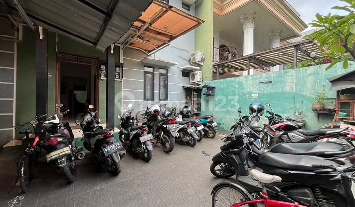 Dijual Rumah Kos 16 Pintu Pengadegan 2 Lantai