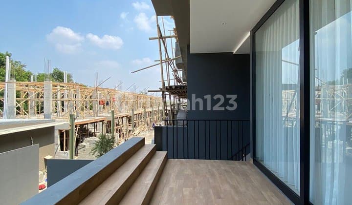 Luxury House in Cluster Near Cilandak Tb Simatupang South Jakarta