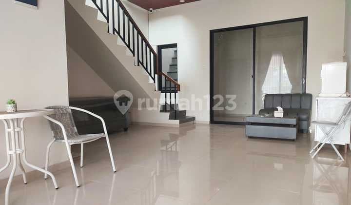Rumah Dalam Cluster Disewakan Brand New Semi Furnish