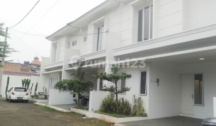Dijual Murah Rumah Dalam Cluster Teras Depok Dekat Margo City