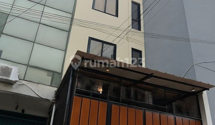Premium Boarding House for Sale in Jembatan Lima, West Jakarta